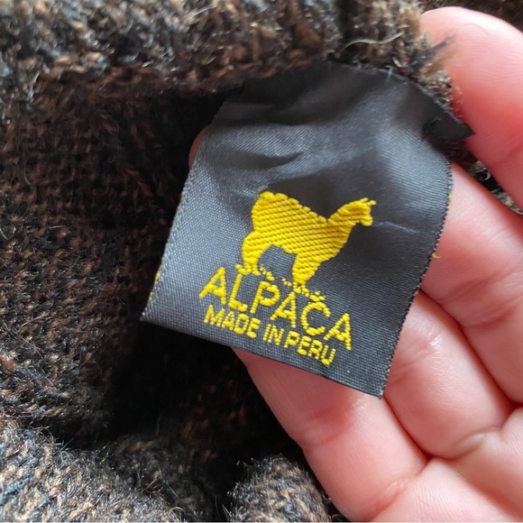 NWOT Alpaca Peru One Size Cable Knit Cowl Neck Poncho Sweater Dark Brown Wool - Picture 5 of 6